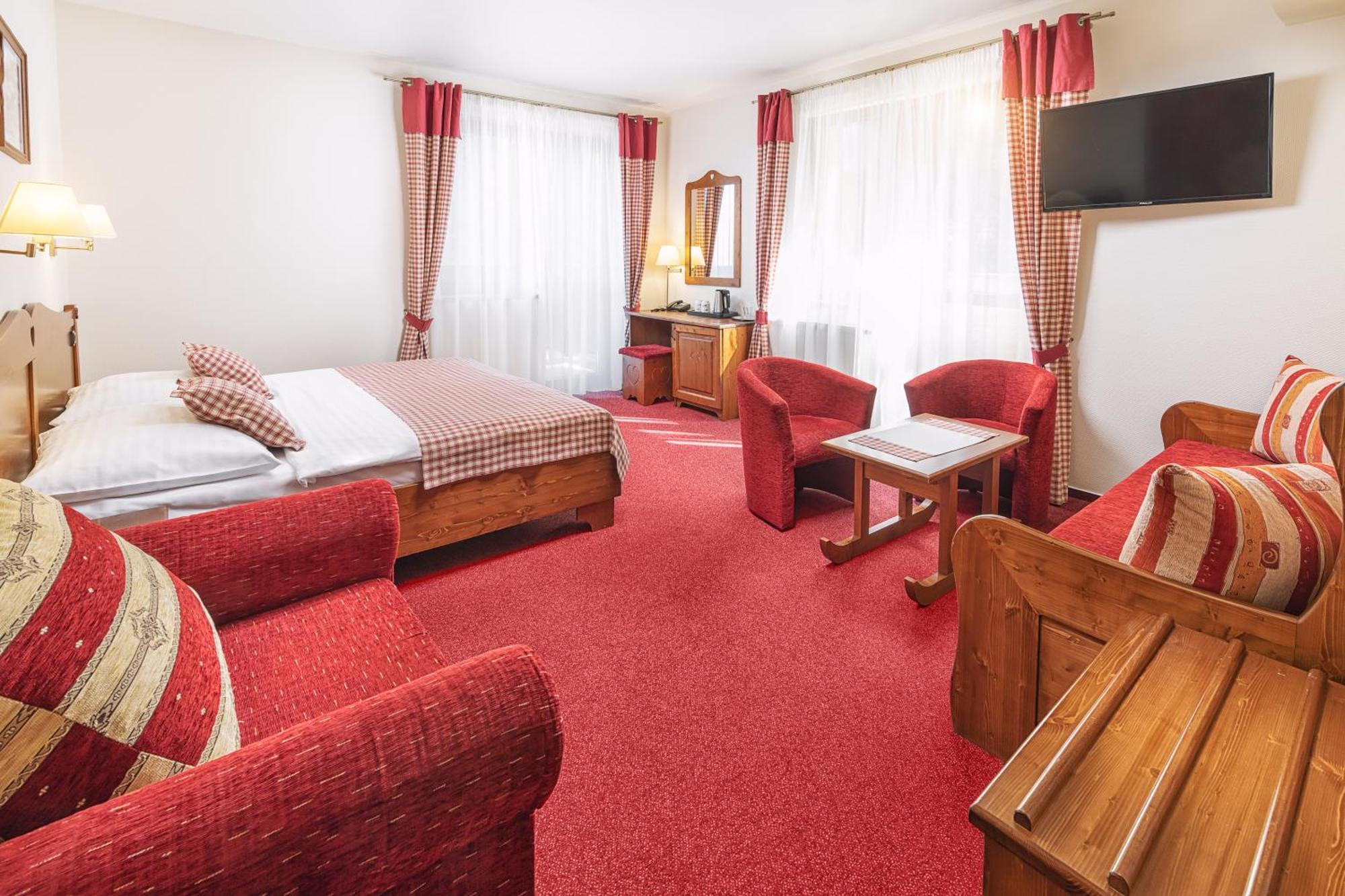 Ski & Wellness Residence Druzba Demanovska Dolina Bagian luar foto